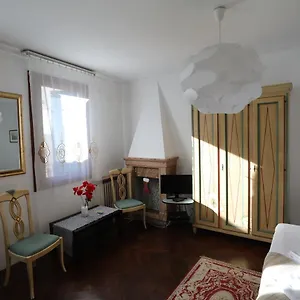 Lovely In Casa de hóspedes Veneza