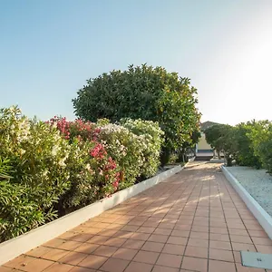 royal-playa-suite-and-apartament.catania-hotels.net/