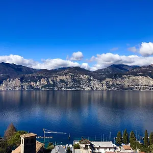 villa-emma-malcesine.hotelinveneto.com/